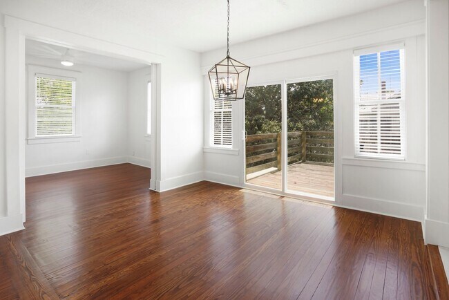 Building Photo - Renovated 2 bedroom 1 bathroom with office space Baldwin Park