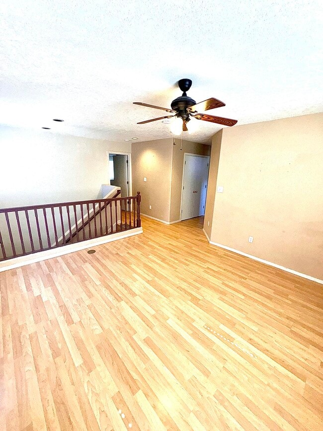 Building Photo - 7039 Casa Elena Dr NE