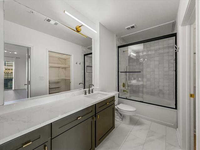 Building Photo - 3225 Turtle Creek Blvd Blvd