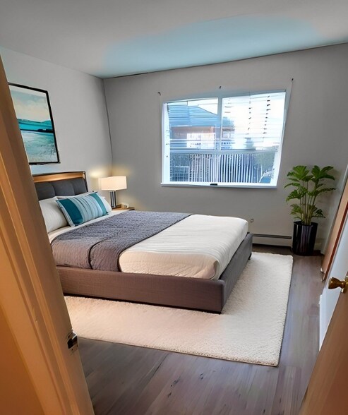 Building Photo - 57 Laird Dr