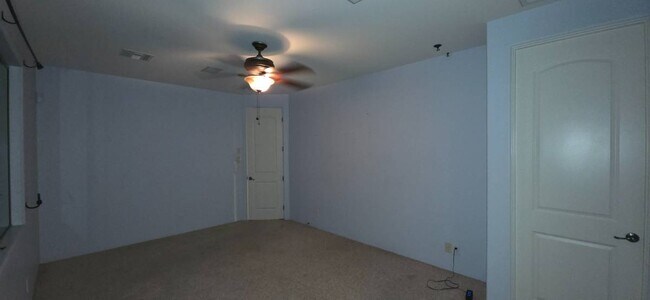 Building Photo - 13401 N 18th St