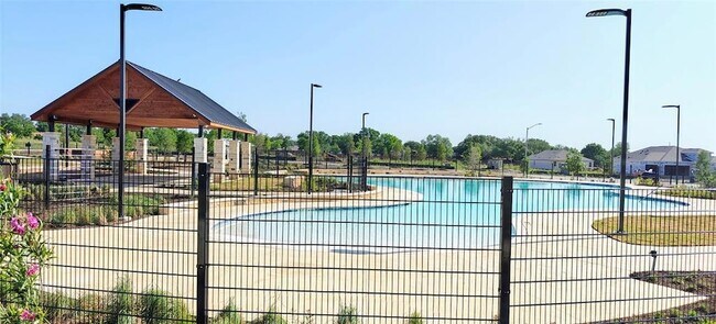 Building Photo - 1409 Alana Fls Ave