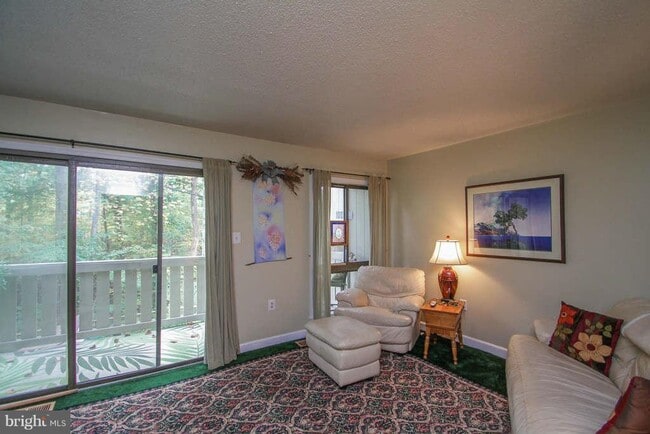 Building Photo - 15285 Flintlock Terrace