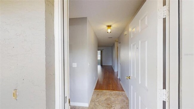 Building Photo - 9771 SW 97th Ln