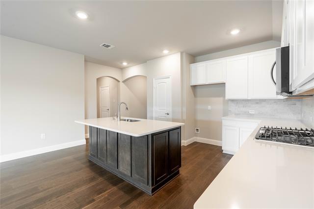 Building Photo - 1129 Longhorn Ln