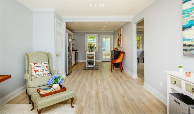 Building Photo - W 21st St Duplex