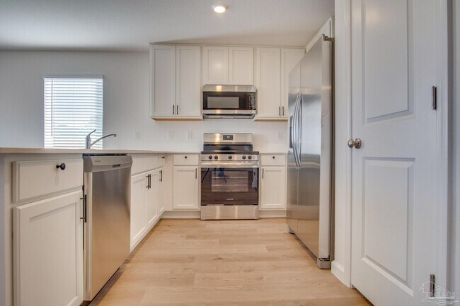 Building Photo - 4756 Eagles Rdg Rd