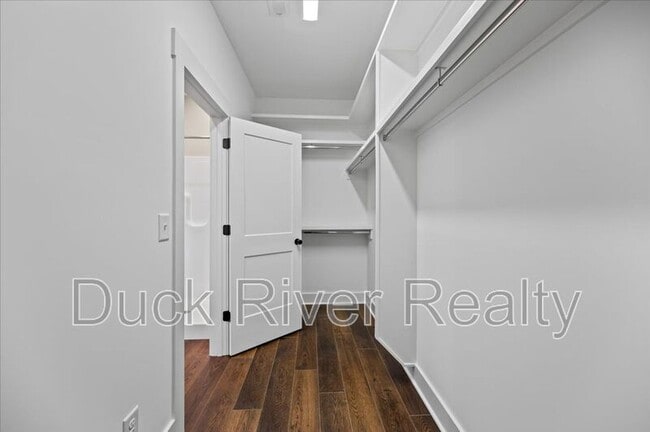 Building Photo - 119 Westover Dr