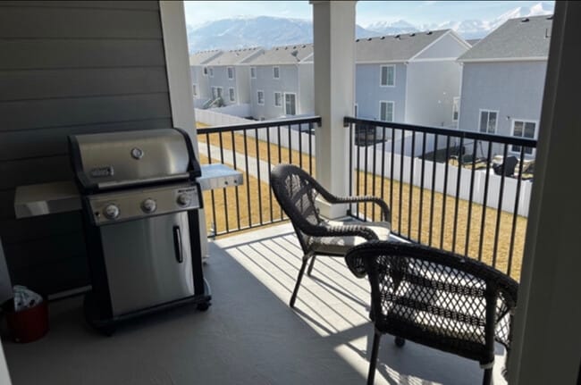 Building Photo - 13032 S Tortola Dr