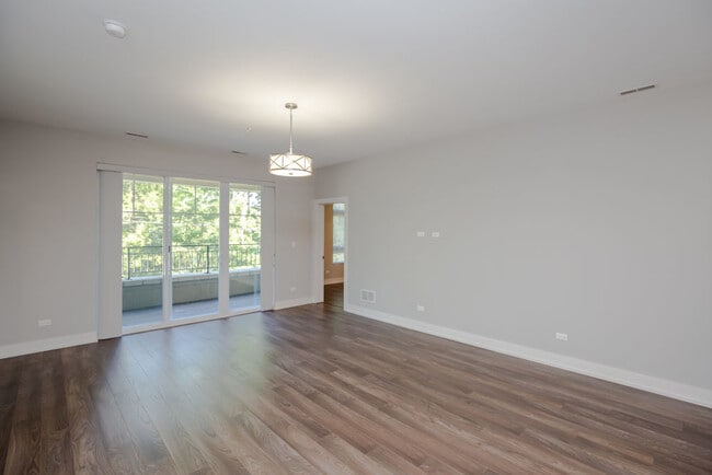Building Photo - 1202 Waukegan Rd