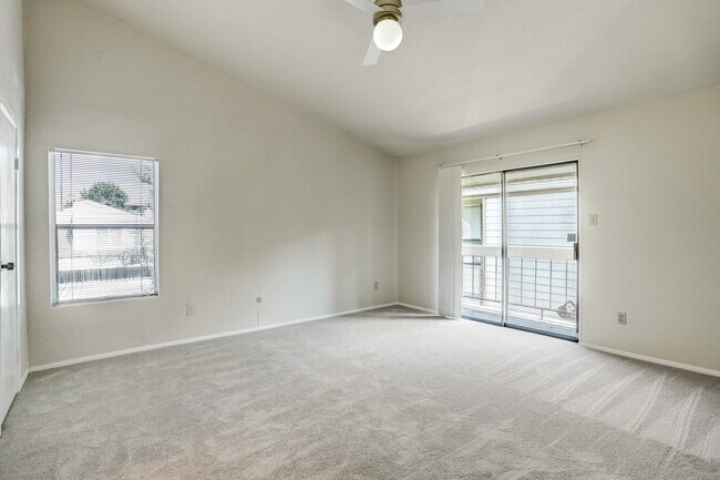 Building Photo - 1881 Bering Dr