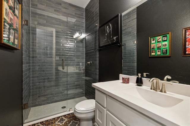 Building Photo - 2608 Camden Ct