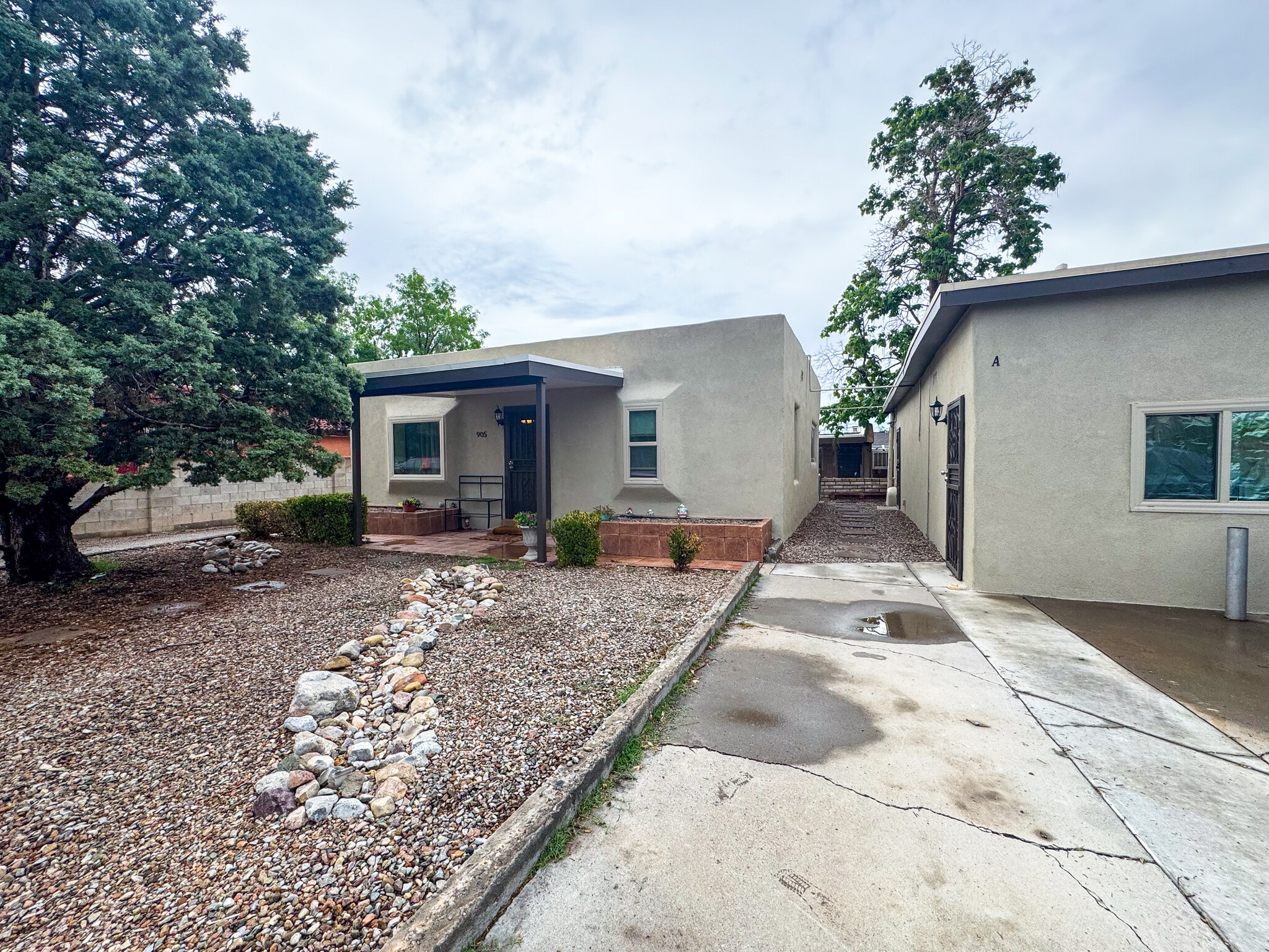 Building Photo - 905 Palo Duro Ave NW
