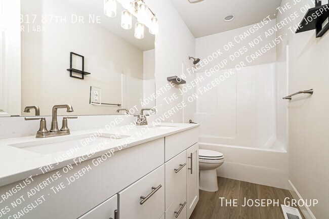 Building Photo - 7317 87th Dr NE