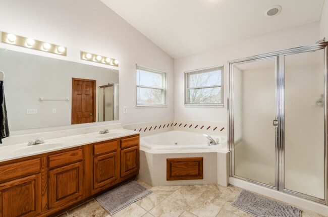 Building Photo - 8370 Payson Dr