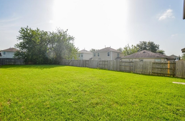 Building Photo - 718 Pine Lodge Dr