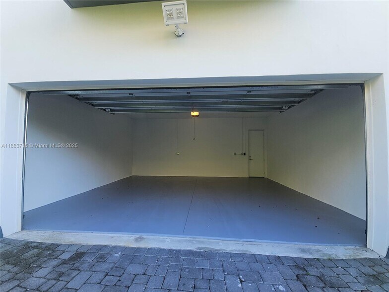 Building Photo - 9177 NW 33rd St