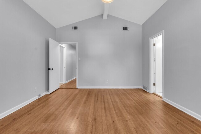 Building Photo - 1130 Wheaton St