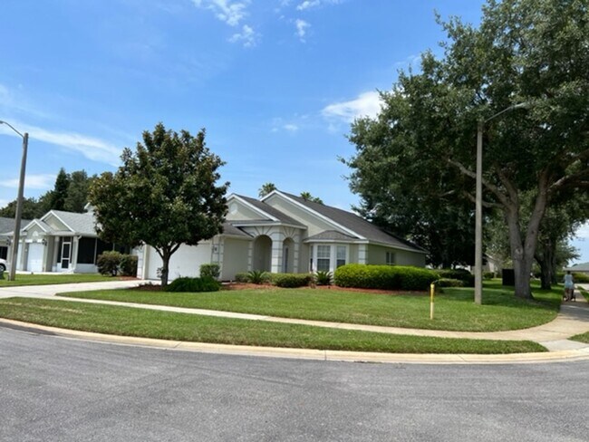 Primary Photo - Weston Hills Gated Pool Community