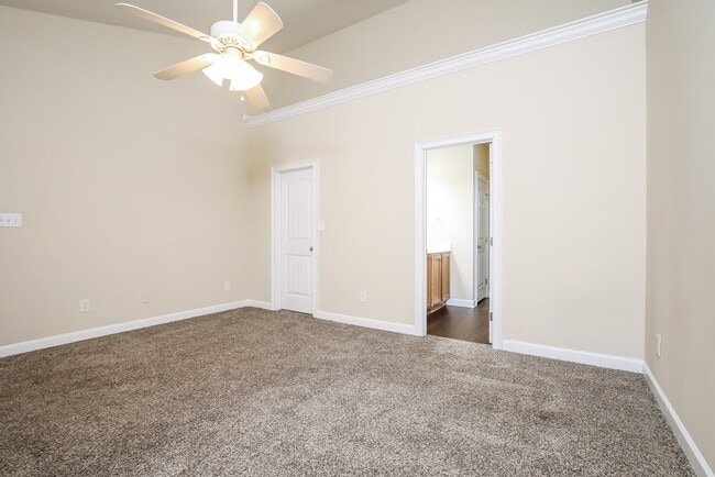 Building Photo - 205 Plott Hound Ln