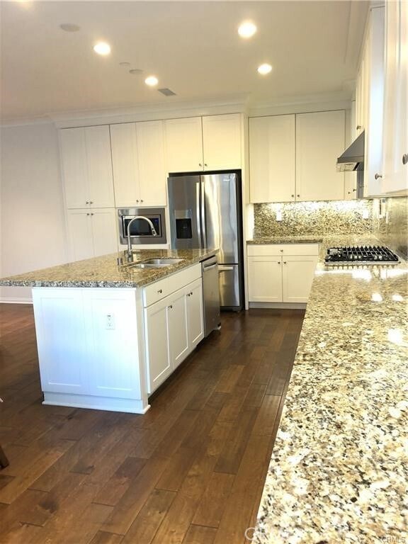Building Photo - 117 Waterleaf