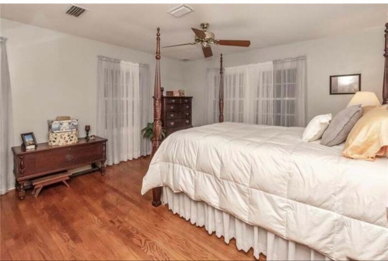 Building Photo - 315 Bomar Pl