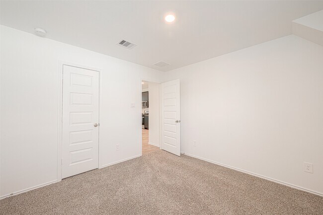 Building Photo - 2731 Willow Gulch Wy