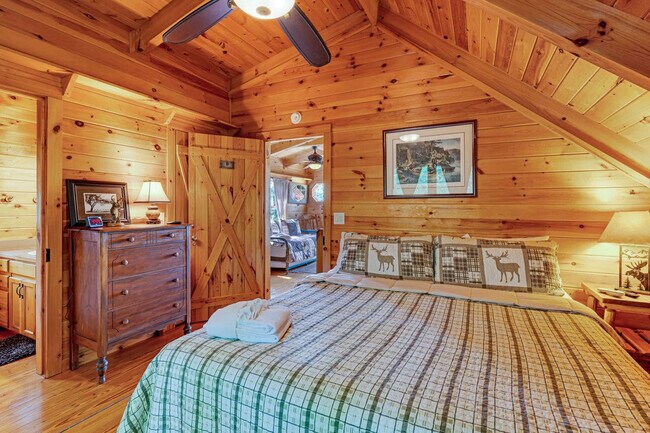 Building Photo - 150 Arrow Way