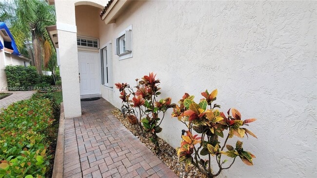 Building Photo - 4144 Sapphire Terrace