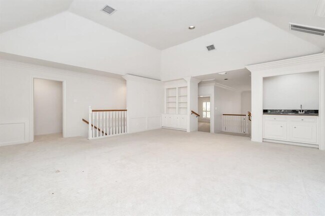 Building Photo - 13402 Sweet Surrender Ct