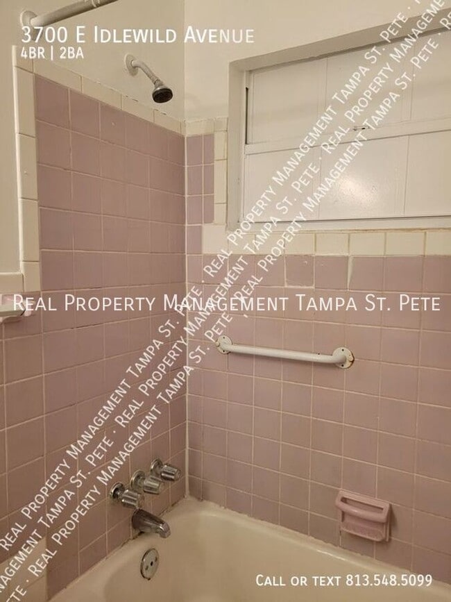 Building Photo - 3700 E Idlewild Ave