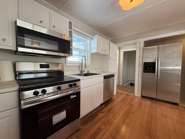 Building Photo - 2 Cochituate Rd