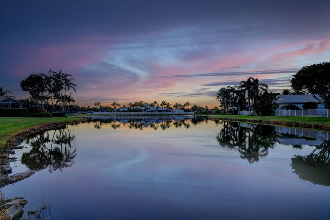 Building Photo - 2245 Sapphire Cir