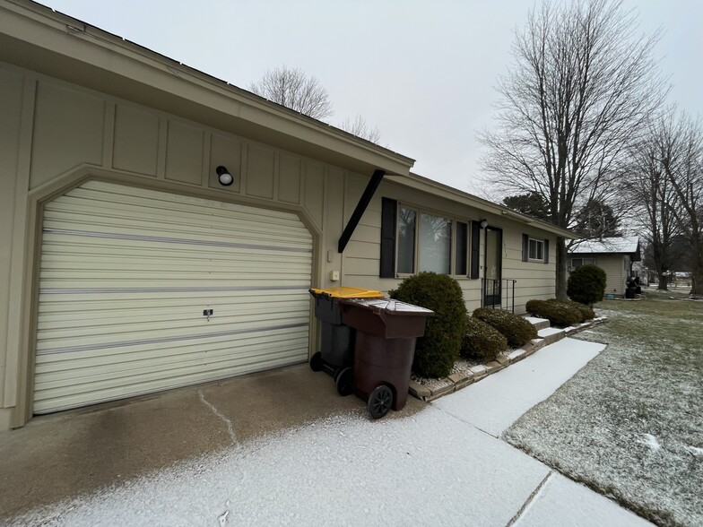 Building Photo - 1412 Keck Ave