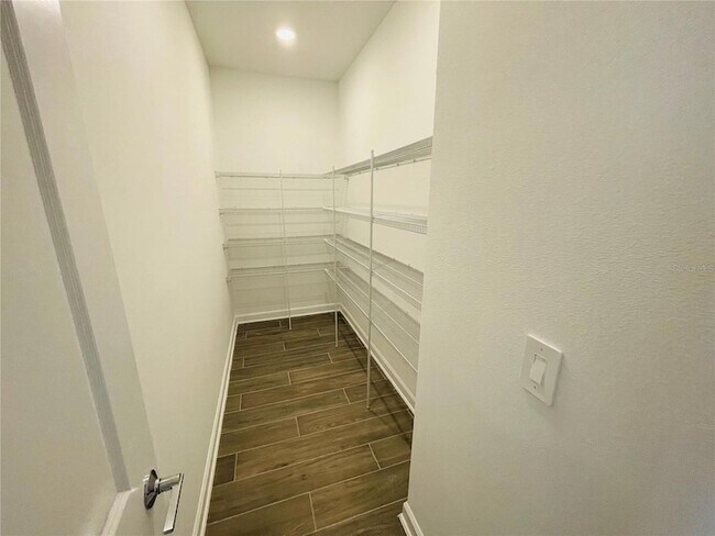 Building Photo - 6020 Shavasana Rd