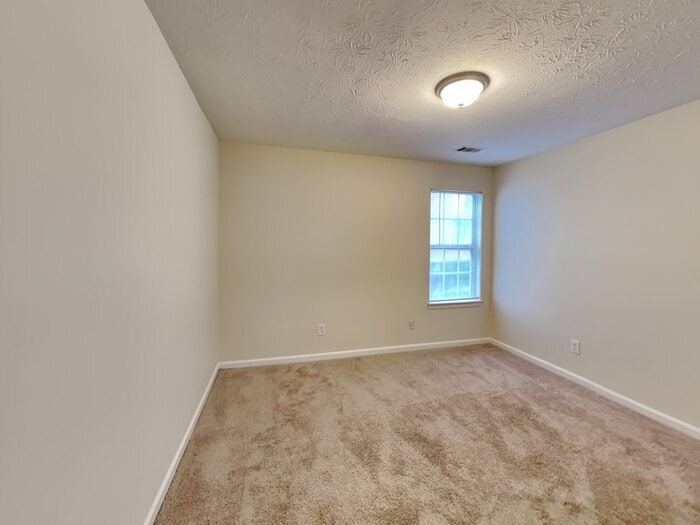 Building Photo - 761 Sugar Oak Ln