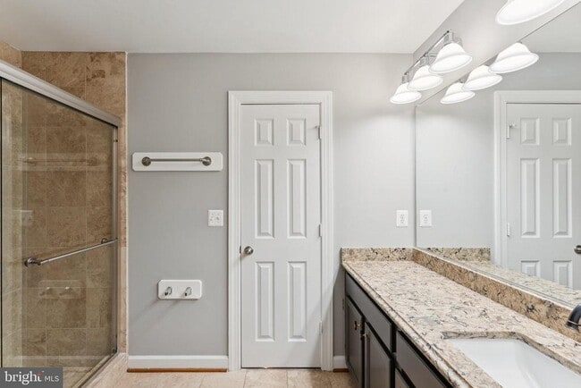 Building Photo - 7351 Nicole Marie Ct