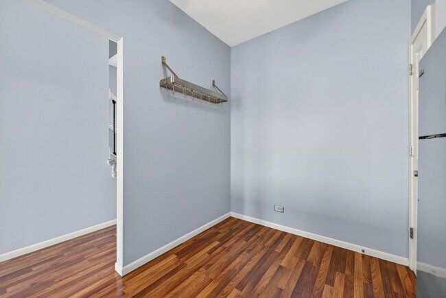 Building Photo - 1454 Eagle Ct