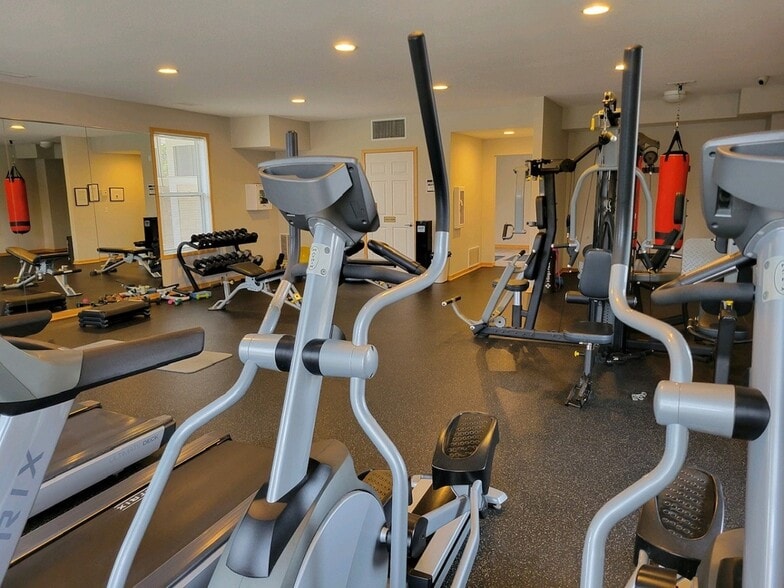 Building Photo - 13642 Brick Path