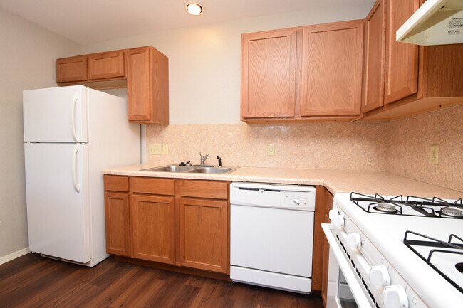Building Photo - 10811 Lanshire Dr