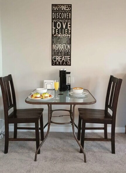 Building Photo - 104 Coolmore Ct