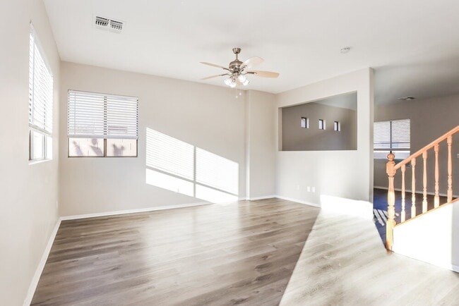 Building Photo - 7506 S 14th St