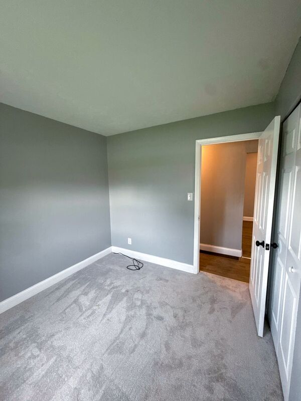 Building Photo - 1386 Faber Ave