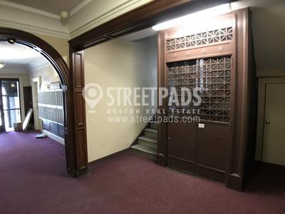 Building Photo - 1 bedroom in Boston MA 02215