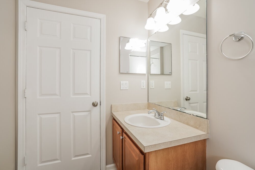 Building Photo - 3899 Pebble Brooke Circle South