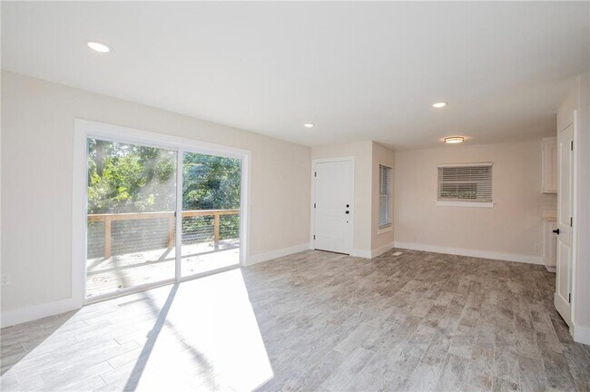 Building Photo - 82 Bosworth Cir