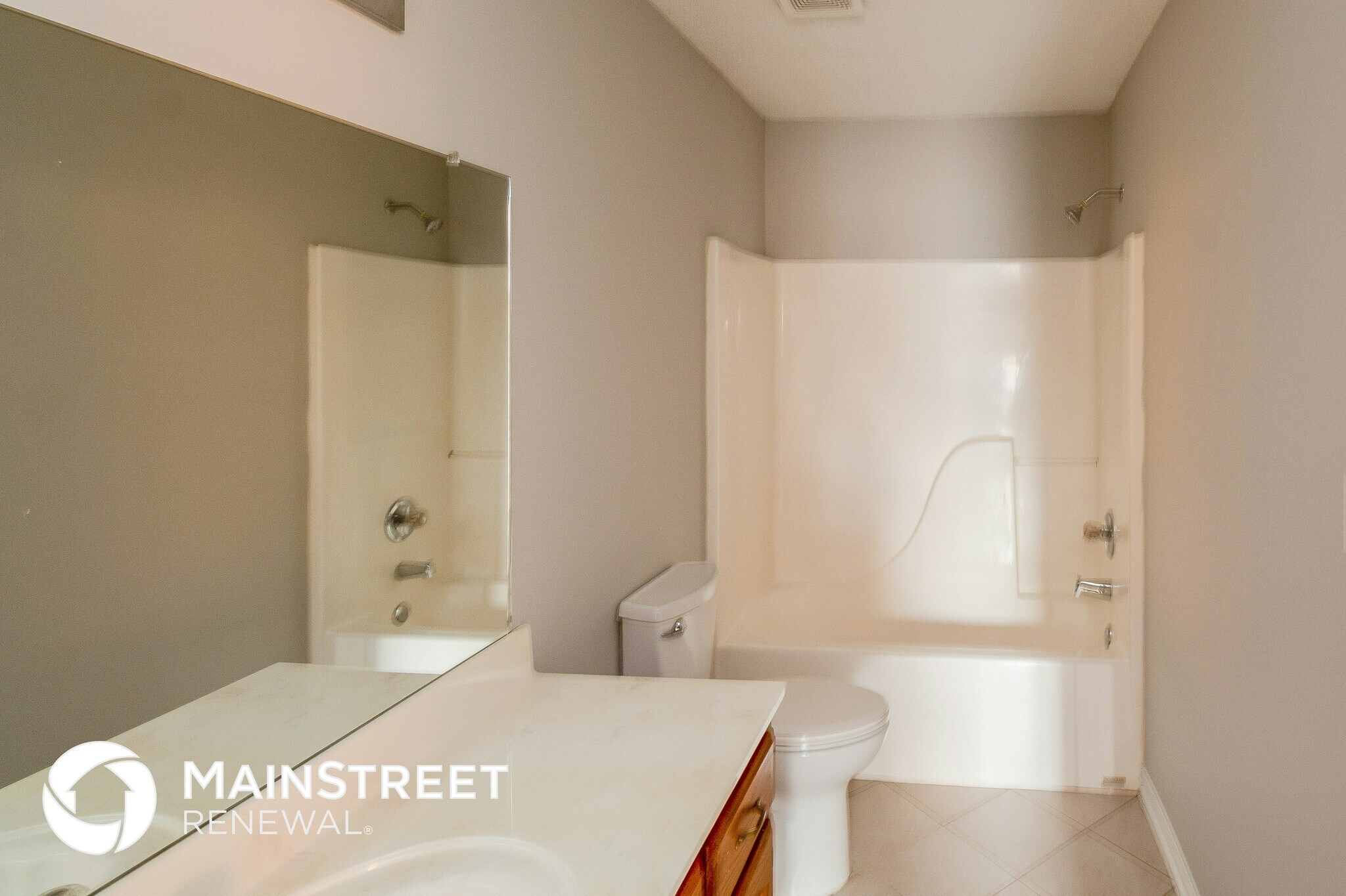 Building Photo - 10696 Pecan View Dr