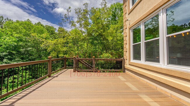 Building Photo - 7351 Winding Ridge Rd
