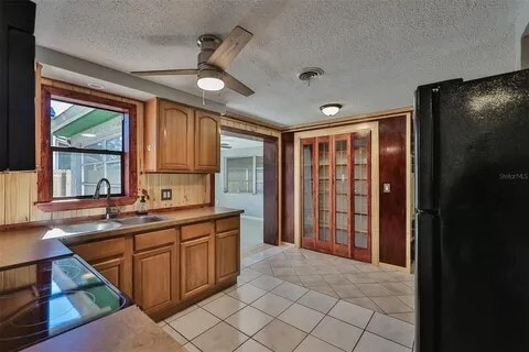 Building Photo - 7250 Cedar Point Dr
