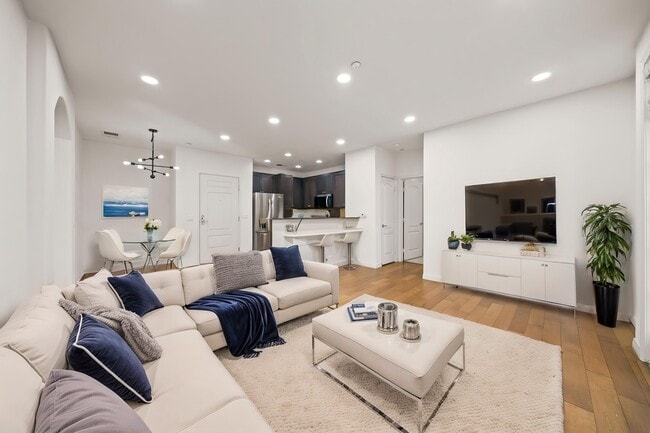 Building Photo - 3957 30th St